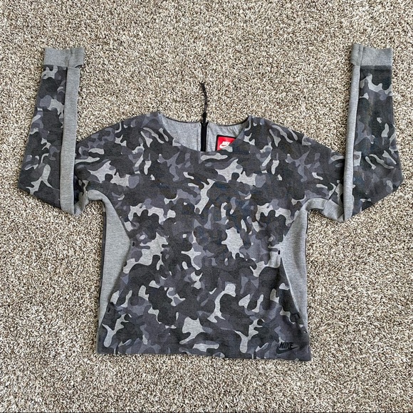 NIKE TECH CAMO SWEATSHIRT - Picture 2 of 6